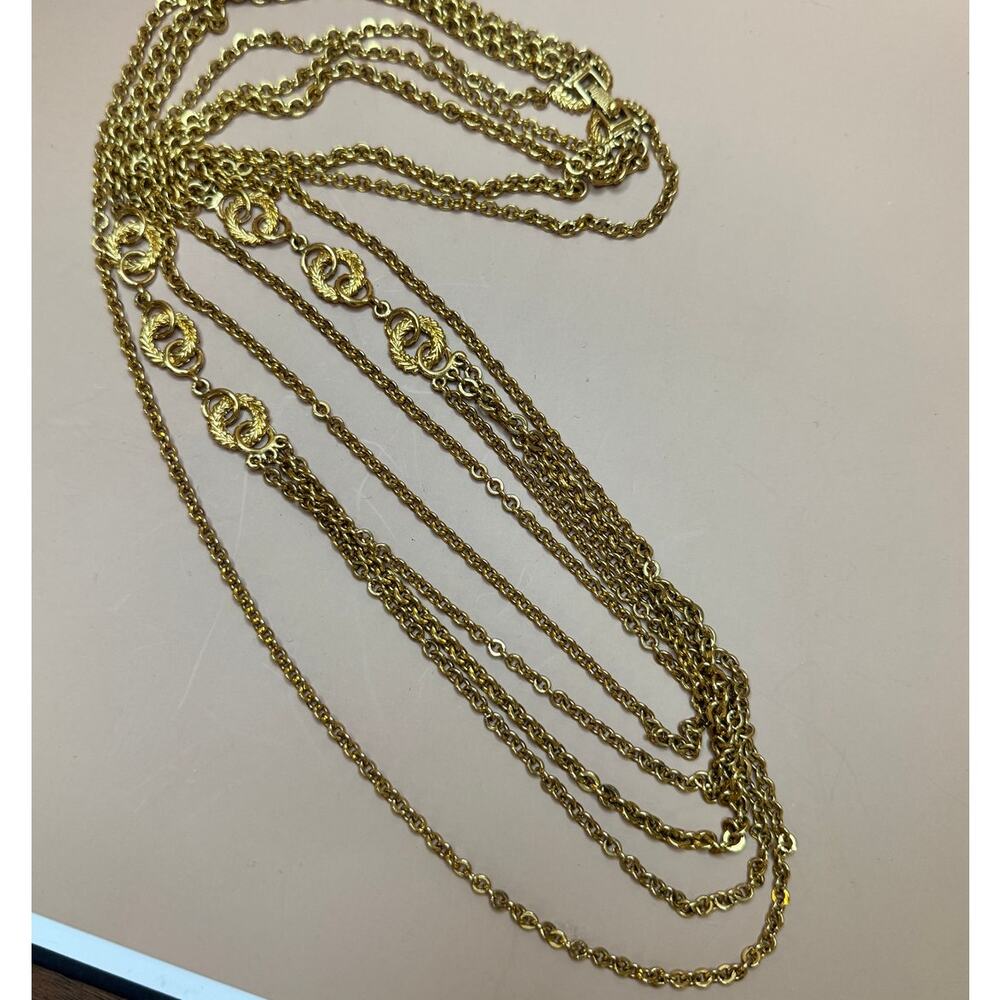 Vintage Monet Multi strand Necklace Link Chain With Wreaths - Picture 6 of 9